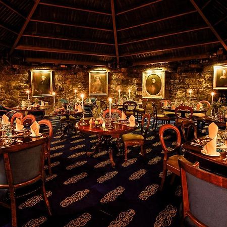 Champany Inn Линлитгоу Екстериор снимка