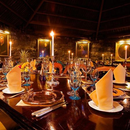 Champany Inn Линлитгоу Екстериор снимка